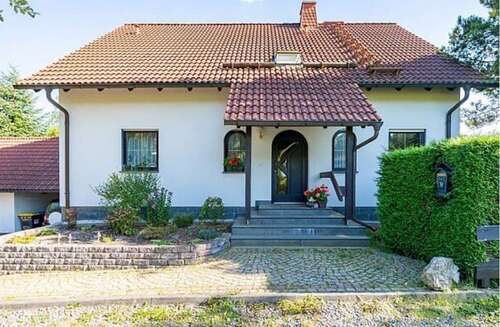 Foto - Haus zum Kaufen in Augustusburg OT Kunnersdorf 420.000,00 € 263 m²