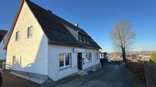 Foto - Haus zum Kaufen in Brilon 98.000,00 € 120 m²