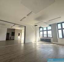 Büro in Berlin 4.275,00 € 306 m²