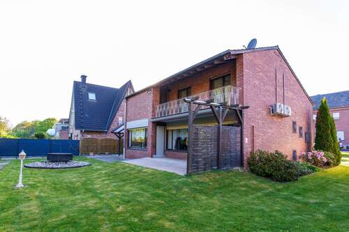 Foto - Haus zum Kaufen in Hückelhoven 375.000,00 € 170 m²