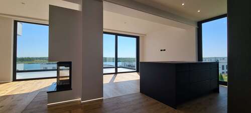 Foto - Wohnung zum Mieten in Zwenkau 3.700,00 € 185 m²