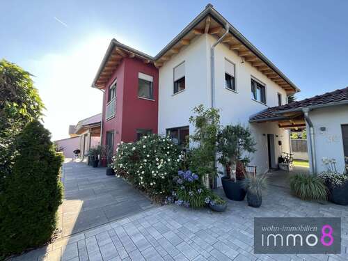 Foto - Haus zum Kaufen in Schrobenhausen 1.190.000,00 € 215 m²