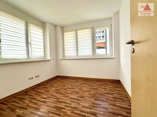 Foto - Wohnung zum Mieten in Thum Jahnsbach 299,02 € 32.17 m²