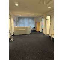 Büro in Weiden 1.750,00 € 165.7 m²