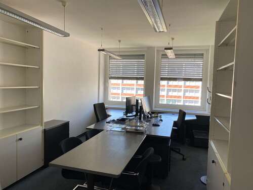 Foto - Büro in Berlin 735,00 € 32 m² - 735,00 EUR Kaltmiete, ca.  32,00 m²