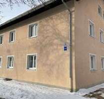 Wohnung zum Mieten in Traunreut 291,50 € 29.15 m²