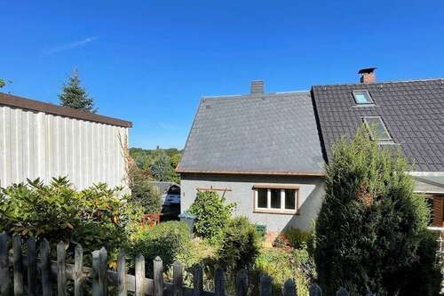 Foto - Haus zum Kaufen in Niederwiesa 125.000,00 € 50.9 m²