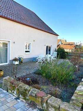 Foto - Wohnung zum Mieten in Albersweiler 700,00 € 70 m²