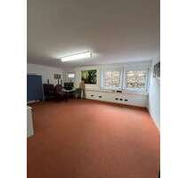 Büro in Rötz 192,00 € 25 m² - 192,00 EUR Kaltmiete, ca.  25,00 m² in Rötz (PLZ: 92444)