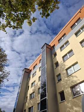 Foto - Wohnung zum Mieten in Glauchau 470,00 € 66.82 m²