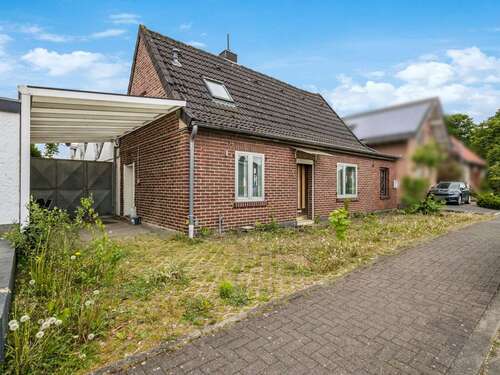 Foto - Haus zum Kaufen in Wassenberg 110.000,00 € 153.25 m²