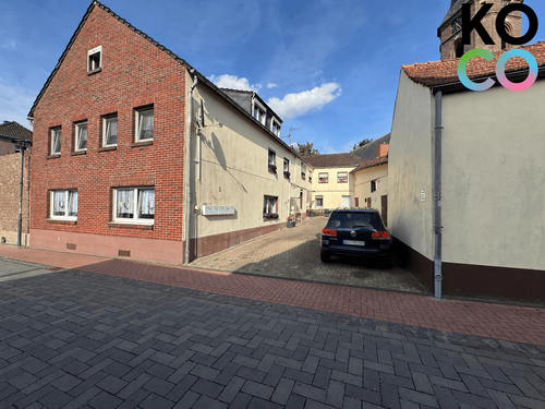 Foto - Haus zum Kaufen in Niederkrüchten 299.000,00 € 332.55 m²