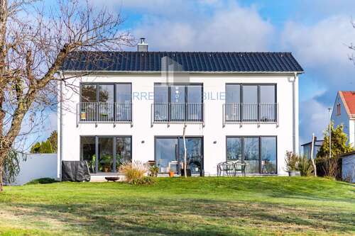 Foto - Haus zum Kaufen in Radebeul 1.100.000,00 € 165 m²