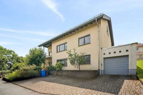Foto - Haus zum Kaufen in Löhnberg 359.000,00 € 233.79 m²