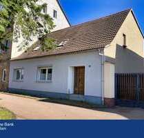 Haus zum Kaufen in Klostermansfeld 60.000,00 € 140 m²