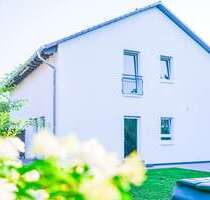 Haus zum Mieten in Blankenfelde-Mahlow 2.000,00 € 104 m²
