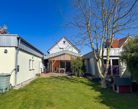 Foto - Haus zum Kaufen in Burscheid 646.000,00 € 185 m²