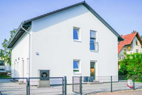 Foto - Haus zum Mieten in Blankenfelde-Mahlow 2.000,00 € 104 m²