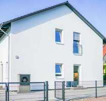 Haus zum Mieten in Blankenfelde-Mahlow 2.000,00 € 104 m²