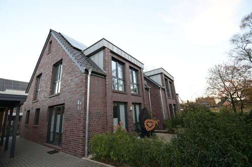 Foto - Haus zum Mieten in Oldenburg 1.350,00 € 107 m²