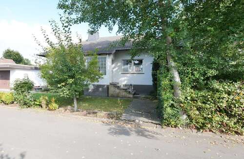 Foto - Haus zum Kaufen in Warburg 209.000,00 € 112.45 m²