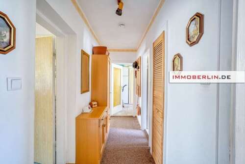 Foto - Wohnung zum Kaufen in Adlershof 240.000,00 € 59 m²