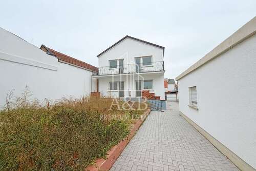 Foto - Haus zum Kaufen in Biblis 849.000,00 € 416 m²