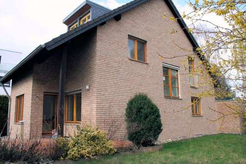 Foto - Haus zum Mieten in Bonn 1.750,00 € 149 m²