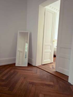 Foto - WG-Zimmer in Frankfurt am Main 899,00 € 30 m²