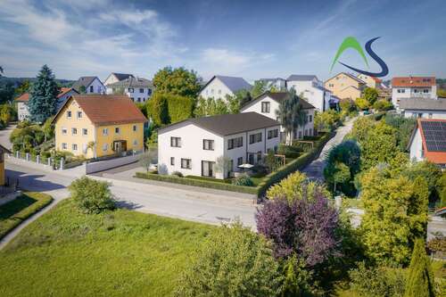 Foto - Haus zum Kaufen in Thalmassing 555.850,00 € 108 m²