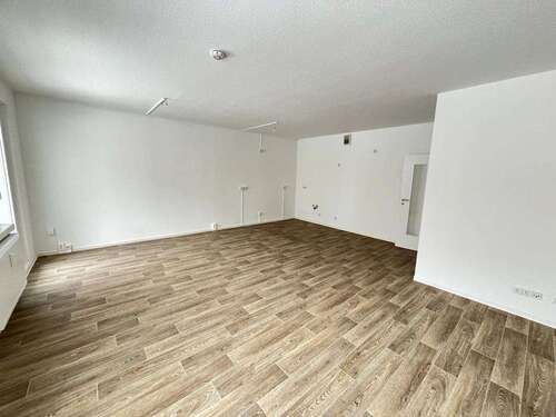 Foto - Wohnung zum Mieten in Chemnitz 759,00 € 124.36 m²