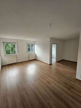 Foto - Wohnung zum Mieten in Reichenbach 290,00 € 56 m²