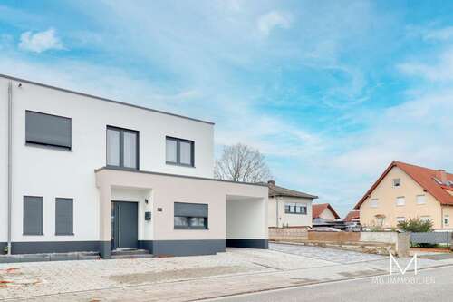 Foto - Haus zum Kaufen in Hütschenhausen 599.000,00 € 190 m²