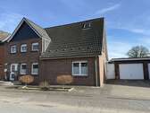 Haus zum Kaufen in Lübeck Kücknitz 399.000,00 € 148 m² - Lübeck / Kücknitz