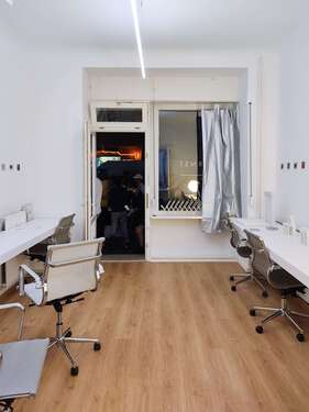 Foto - Büro in Berlin 285,00 € 5 m² - 285,00&nbsp;EUR Kaltmiete, ca.&nbsp; 5,00&nbsp;m&sup2;