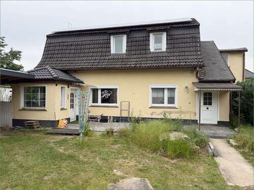 Foto - Haus zum Kaufen in Rehfelde Rehfelde 265.000,00 € 120 m²