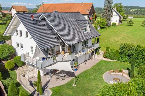 Foto - Haus zum Kaufen in Tettnang 899.000,00 € 245 m²