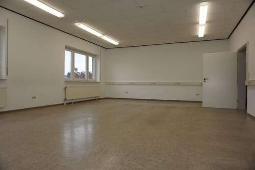 Foto - Büro in Wettenberg 1.080,00 € 168 m²