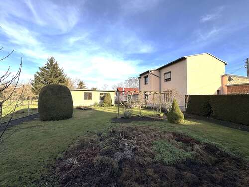 Foto - Haus zum Kaufen in Teutschenthal 198.000,00 € 160 m²