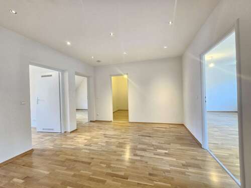 Foto - Wohnung zum Mieten in München 2.279,00 € 91.4 m²