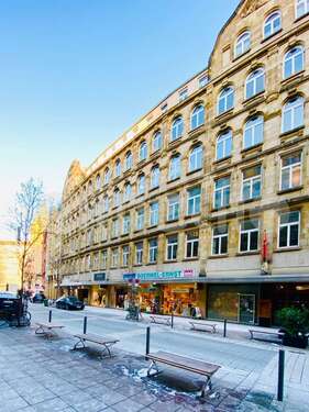 Foto - Büro in Frankfurt am Main 4.532,50 € 185 m²