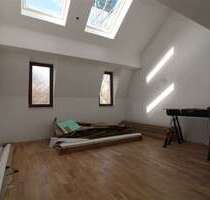 Wohnung zum Mieten in Plauen 830,00 € 103.46 m²