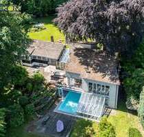 Haus zum Kaufen in Krefeld 1.490.000,00 € 323.5 m²