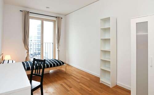 Foto - WG-Zimmer in Frankfurt am Main 560,00 € 13 m²