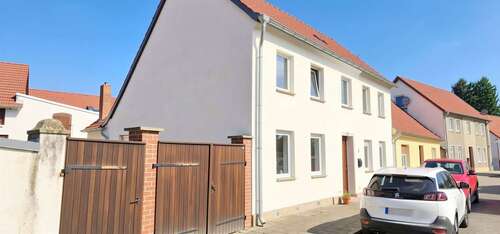 Foto - Haus zum Kaufen in Friesack 155.000,00 € 180 m²