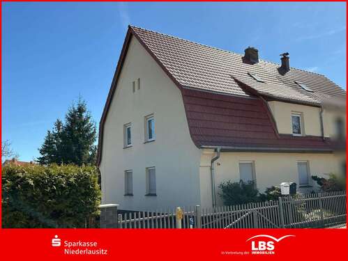 Foto - Haus zum Kaufen in Lauchhammer 189.000,00 € 126 m²