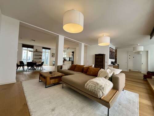 Foto - Wohnung zum Kaufen in Berlin 1.690.000,00 € 206 m²