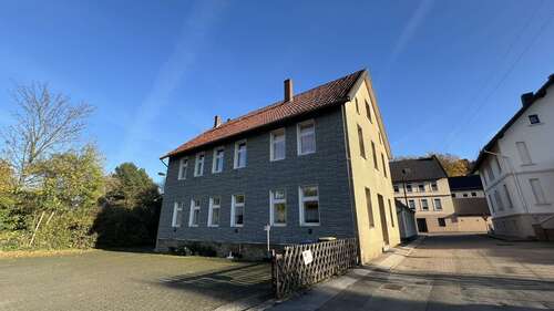Foto - Haus zum Kaufen in Vlotho 340.000,00 € 302.27 m²