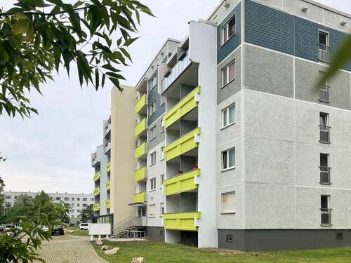 Foto - Wohnung zum Mieten in Halle 243,00 € 32.44 m²