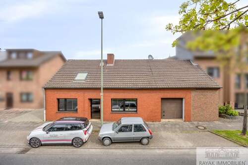 Foto - Haus zum Kaufen in Meerbusch Osterath 440.000,00 € 156.2 m²